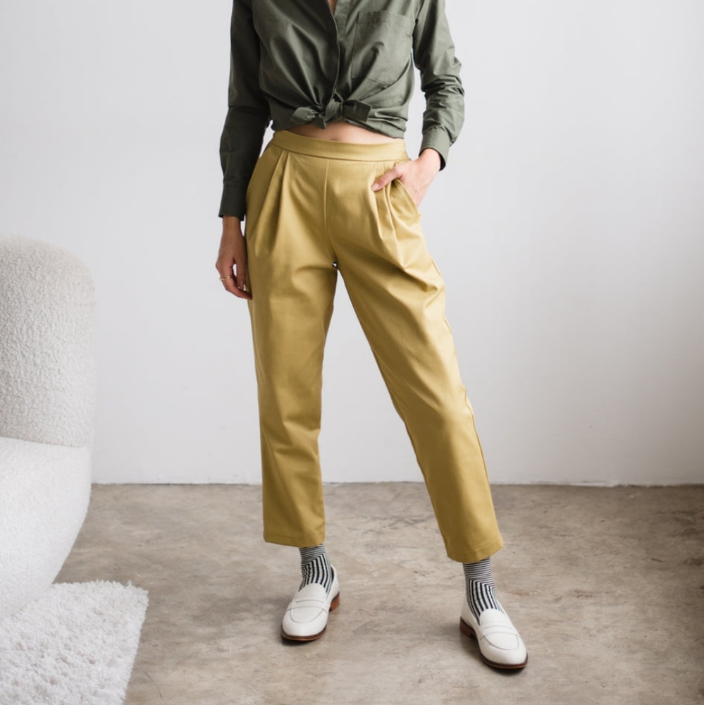 Sotela Adobe pleated trouser brown linen size 0 (26" waist)